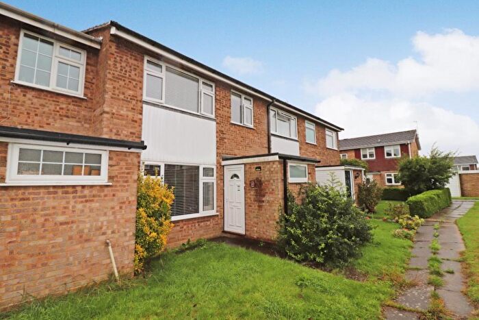 3 Bedroom Terraced House For Sale In Gorse Walk, Hazlemere, HP15