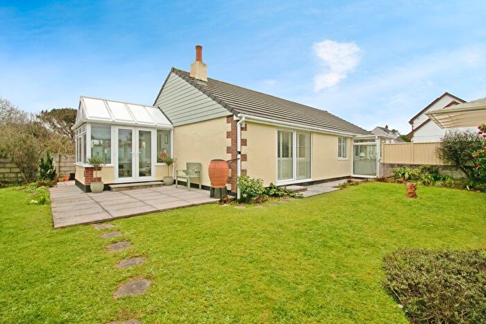 3 Bedroom Bungalow To Rent In St. Agnes, TR5