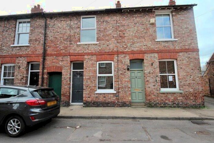 3 Bedroom Terraced House To Rent In Farndale Street, York, YO10