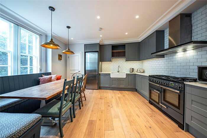 2 Bedroom Flat For Sale In Bullingham Mansions, Kensington Church Street, London, W8