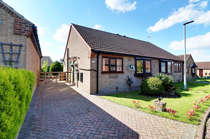 2 Bedroom Semi-Detached Bungalow For Sale In Poachers Croft, Belton, DN9