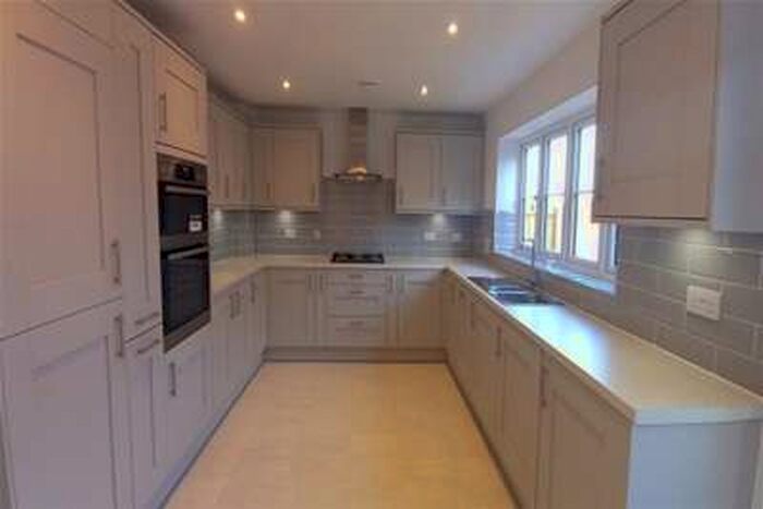 3 Bedroom House To Rent In Jurston Fields, Wellington, TA21