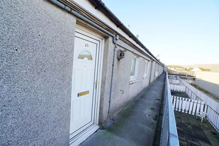 2 Bedroom Flat For Sale In D Cowgate, Kirkintilloch, G66