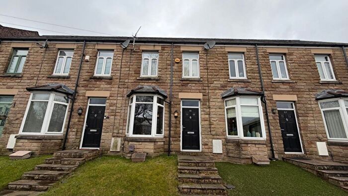 2 Bedroom Terraced House To Rent In Todmorden Road, Littleborough, OL15