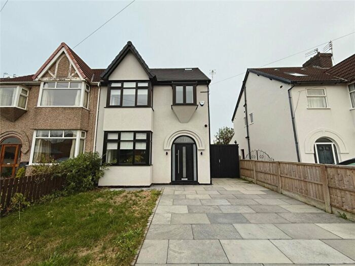 4 Bedroom Semi-Detached House To Rent In Ilford Avenue, Liverpool, Merseyside, L23