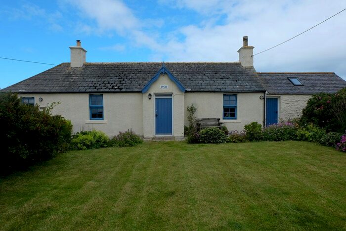 2 Bedroom Bungalow For Sale In Dunnet, Thurso, KW14