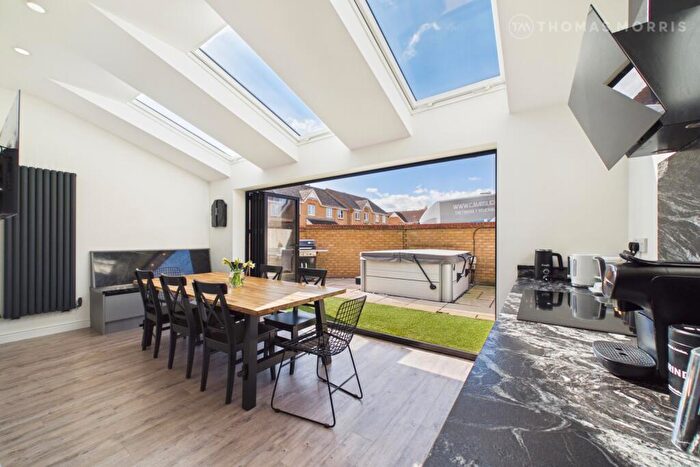 4 Bedroom Detached House For Sale In Pitfield Close, Fenstanton, Huntingdon, Cambridgeshire, PE28