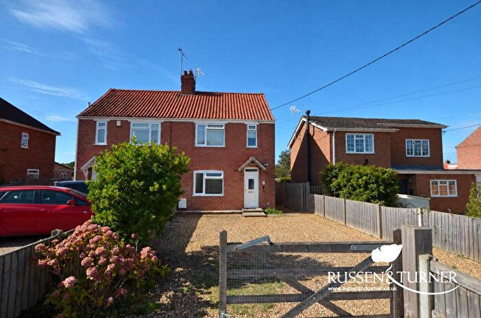 3 Bedroom Semi Detached House For Sale In Family Home On Lynn Road, Ingoldisthorpe, PE31