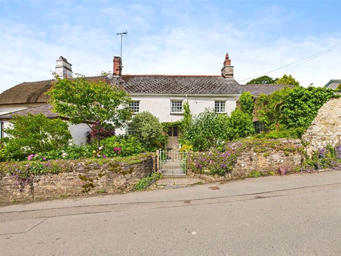 3 Bedroom Semi-Detached House For Sale In Okehampton, Devon, EX20