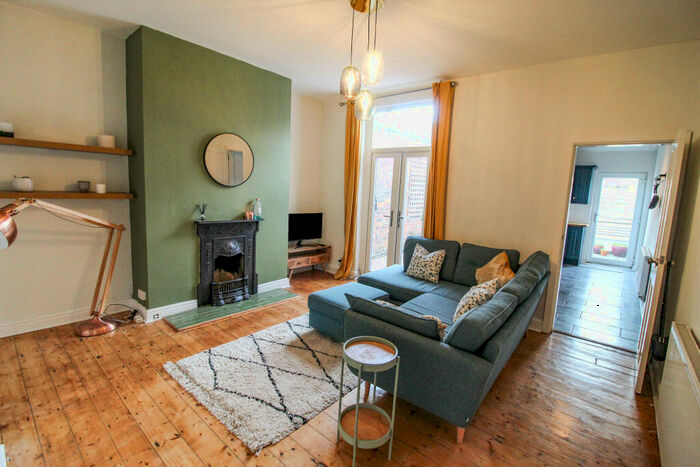 2 Bedroom Terraced House To Rent In Heaton Street, Prestwich, M25