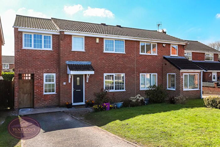 4 Bedroom Semi-Detached House For Sale In Springfield Drive, Nottingham, NG6