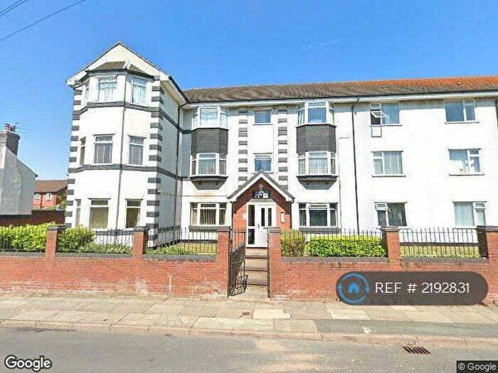 3 Bedroom Flat To Rent In Kingfisher House, Liverpool, L13