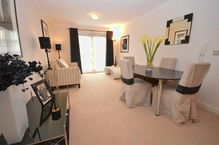 2 Bedroom Flat To Rent In Thornlea Court, Sunderland, SR2