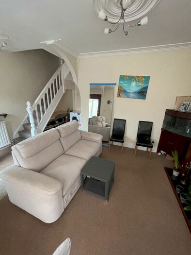 3 Bedroom House To Rent In Bedroom House &ndash; Gardenia Road, EN1