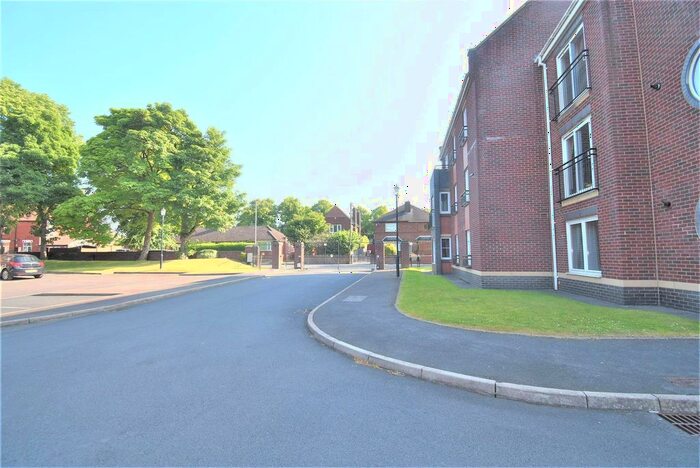 2 Bedroom Flat To Rent In Scholars Court, Hartshill, Stoke-On-Trent, ST4
