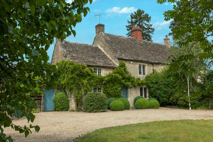 3 Bedroom Semi-Detached House For Sale In Ampney Crucis, Cirencester, Gloucestershire, GL7