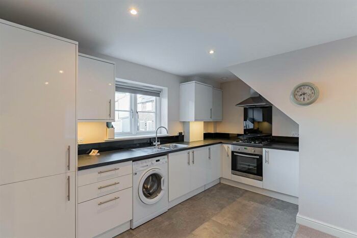1 Bedroom Terraced House To Rent In Gold Street, Saffron Walden, Essex, CB10