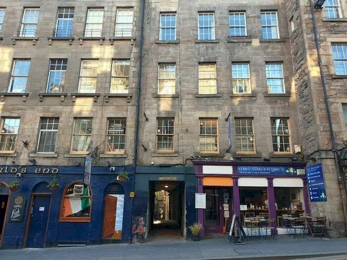 4 Bedroom Flat To Rent In Worlds End Close, Grassmarket, Edinburgh, EH1