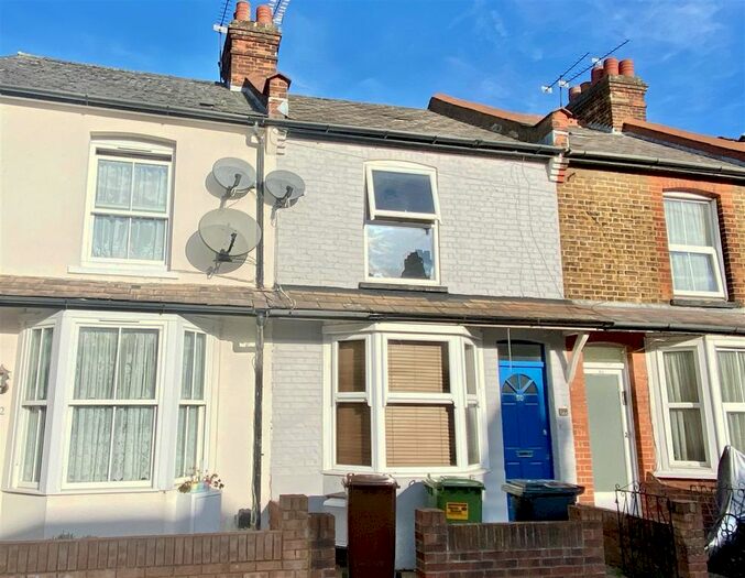 2 Bedroom Property To Rent In Malden Road, Borehamwood, WD6