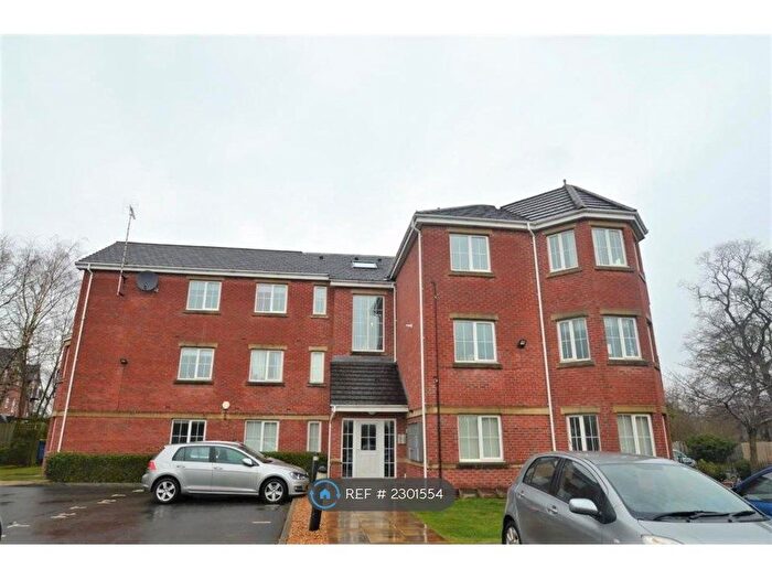2 Bedroom Flat To Rent In Hampton Court, Handforth, Wilmslow, SK9