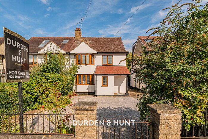 4 Bedroom Semi-Detached House For Sale In Station Road, Loughton, IG10