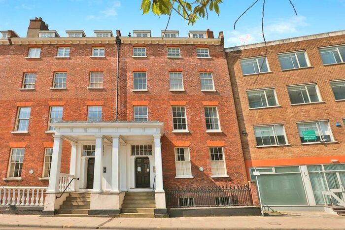 1 Bedroom Flat For Sale In Surrey Street, Norwich, NR1