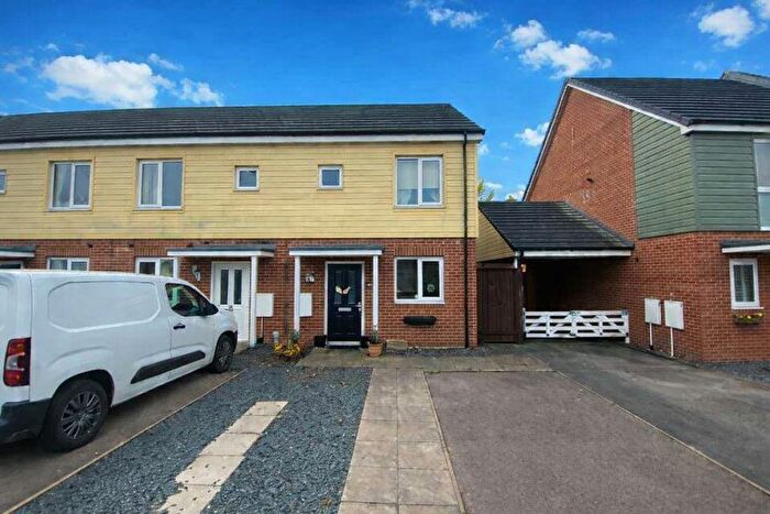 2 Bedroom End Terrace House For Sale In Lime Pit Lane, Cannock, Staffordshire, WS11