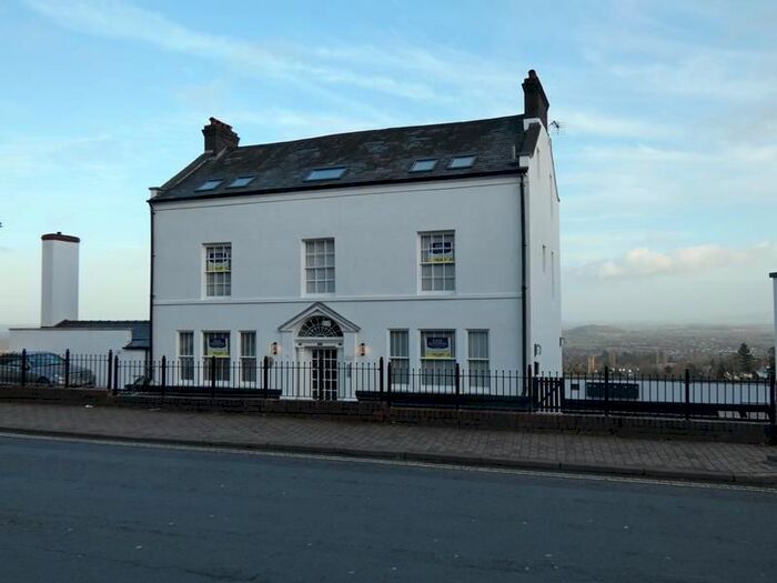 1 Bedroom Flat To Rent In Foley House, Flat, Worcester Road, Malvern, Worcestershire, WR14