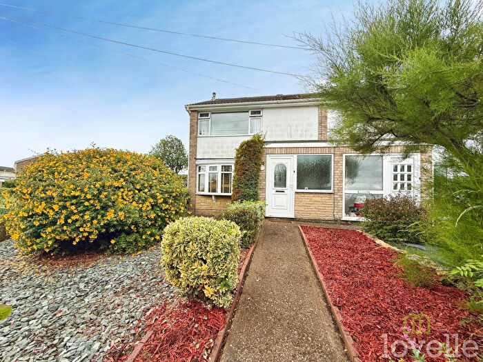 2 Bedroom Terraced House For Sale In Malvern Avenue, Lincoln, LN4
