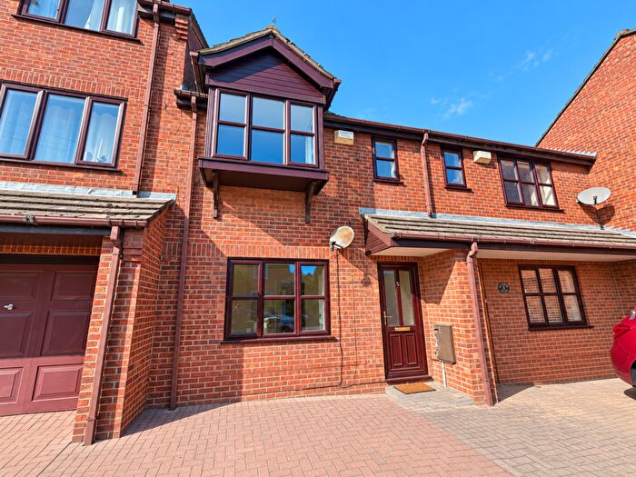 2 Bedroom Terraced House To Rent In Aldreth Villas, Saxon Street, Lincoln, LN1