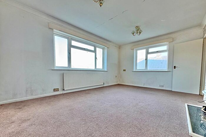 2 Bedroom Bungalow For Sale In Manwell Road, Swanage, BH19