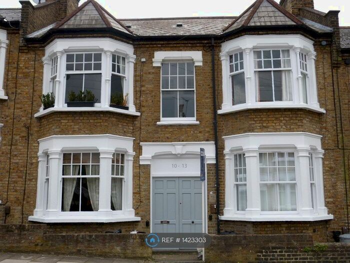 2 Bedroom Flat To Rent In Wandsworth, London, SW18