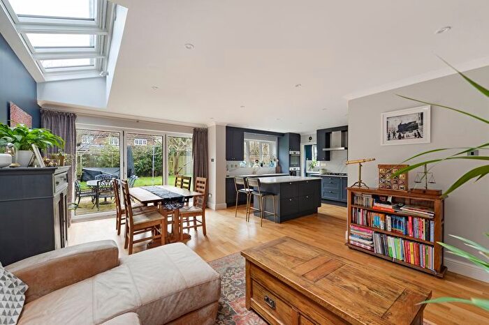 4 Bedroom Detached House For Sale In The Violets, Paddock Wood, Tonbridge, TN12