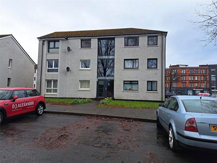 2 Bedroom Flat To Rent In Monteith Row, Glasgow Green, Glasgow, G40