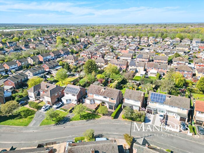 3 Bedroom Semi-Detached House For Sale In Edinburgh Avenue, Werrington, Peterborough, PE4