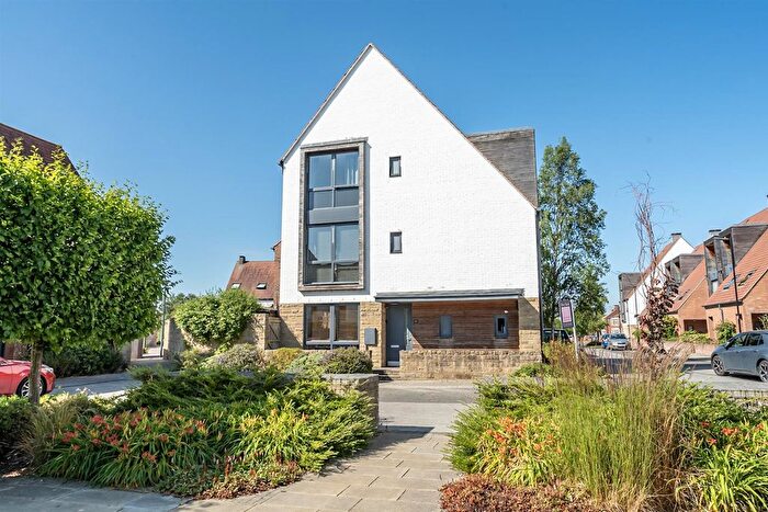 5 Bedroom End Of Terrace House For Sale In Lotherington Avenue, Derwenthorpe, York, YO10