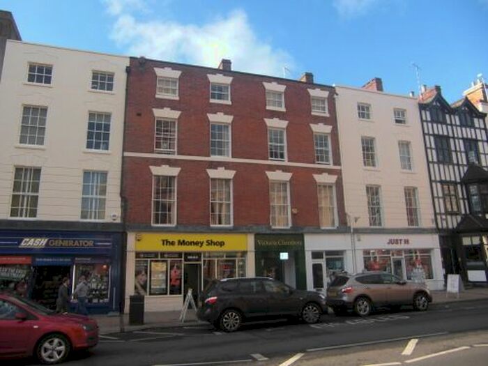 4 Bedroom Flat To Rent In Flat 5, Victoria Chambers, 132-136 The Parade CV32