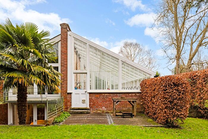 2 Bedroom Detached House For Sale In Hastings Road, Hawkhurst, TN18