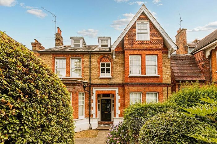 Studio To Rent In Culmington Road, Ealing, London, W13