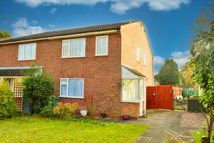 1 Bedroom Mews To Rent In Penney Close, Wigston, Leicester, LE18