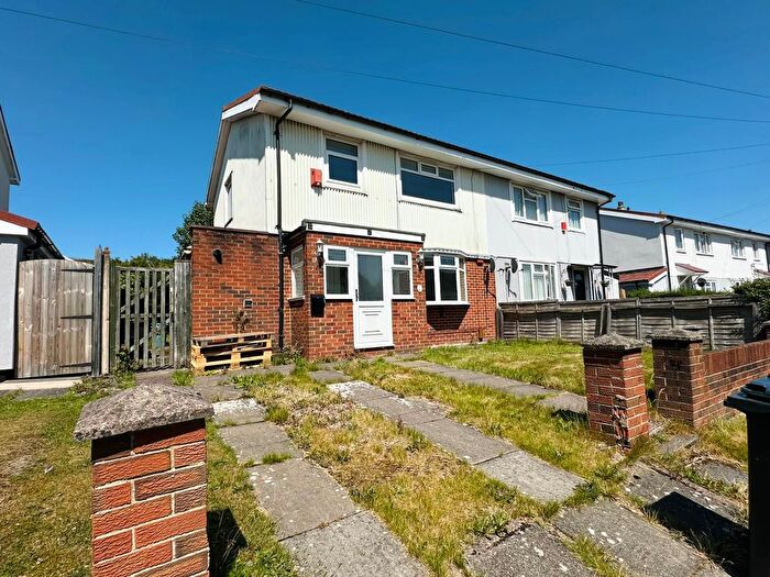 3 Bedroom Property To Rent In Machin Crescent, Newcastle, ST5