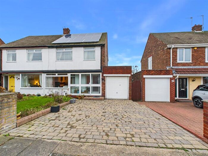 3 Bedroom Semi Detached House For Sale In Angerton Avenue, Shiremoor, NE27