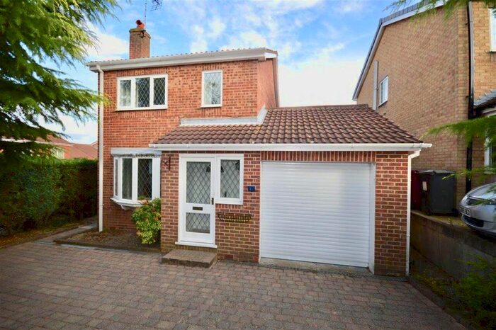 3 Bedroom Detached House To Rent In Hazel Drive, Wingerworth, Chesterfield, S42