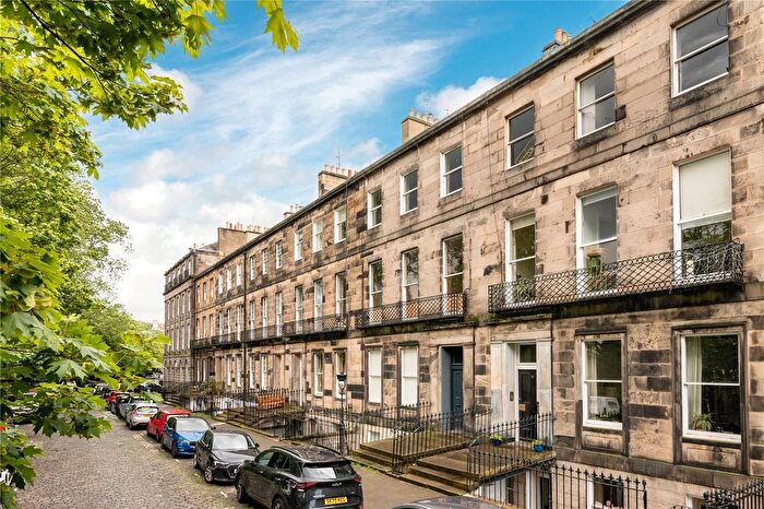 3 Bedroom Flat For Sale In Fettes Row, New Town, Edinburgh, Midlothian, EH3