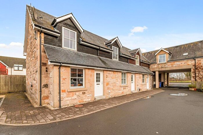 2 Bedroom End Of Terrace House For Sale In Barnwell Mews, Causewayhead Road, Causewayhead, FK9