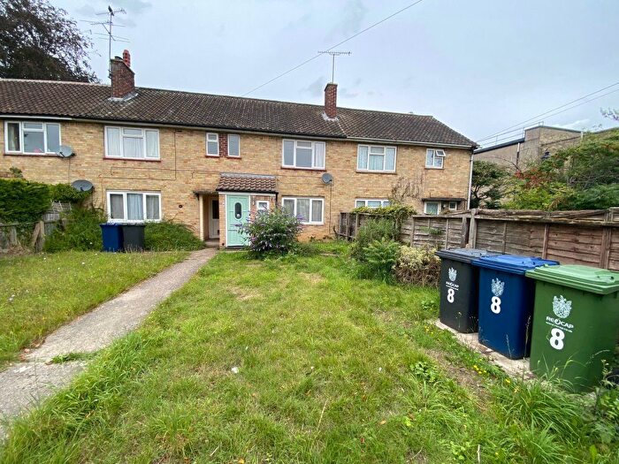 2 Bedroom Maisonette To Rent In New Road, Cambridge, CB22