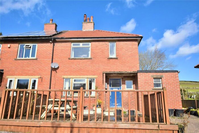 2 Bedroom Semi-Detached House For Sale In Holmclose, Holmbridge, Holmfirth, West Yorkshire, HD9