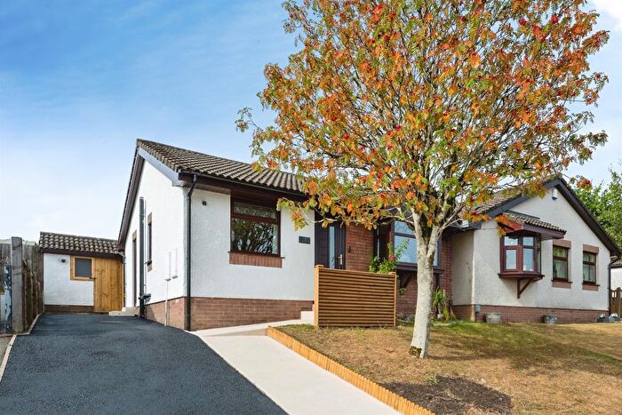 2 Bedroom Semi-detached Bungalow For Sale In Lon Brynawel, Llansamlet, Swansea, SA7
