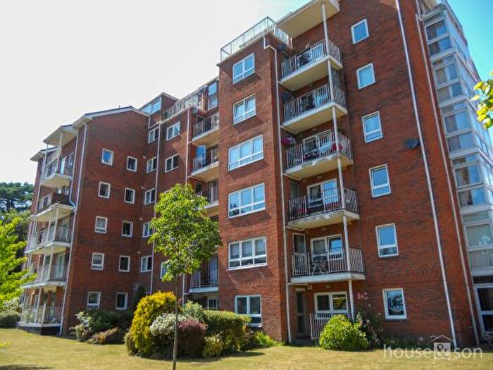 2 Bedroom Flat To Rent In Christchurch Road, Bournemouth, BH1