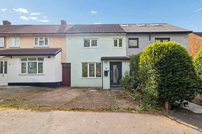 3 Bedroom Terraced House For Sale In Chilwell Gardens, South Oxhey, Watford, WD19